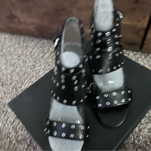 New in box Rebecca minkoff leather block heels - Picture 2 of 11